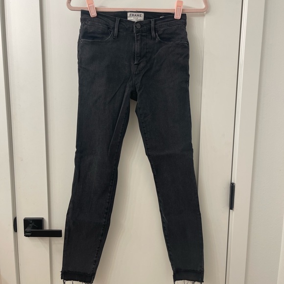 Frame Black Jeans - Picture 2 of 4